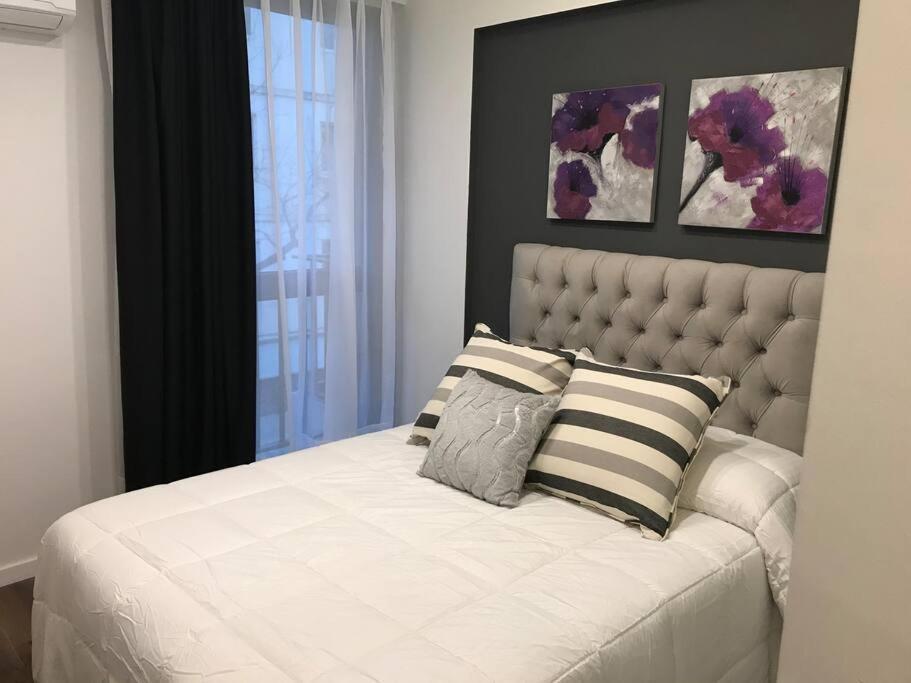 Suite In San Telmo Dormitorio En Suite Con Dos Banos Y Balcon A La Calle Buenos Aires Bagian luar foto
