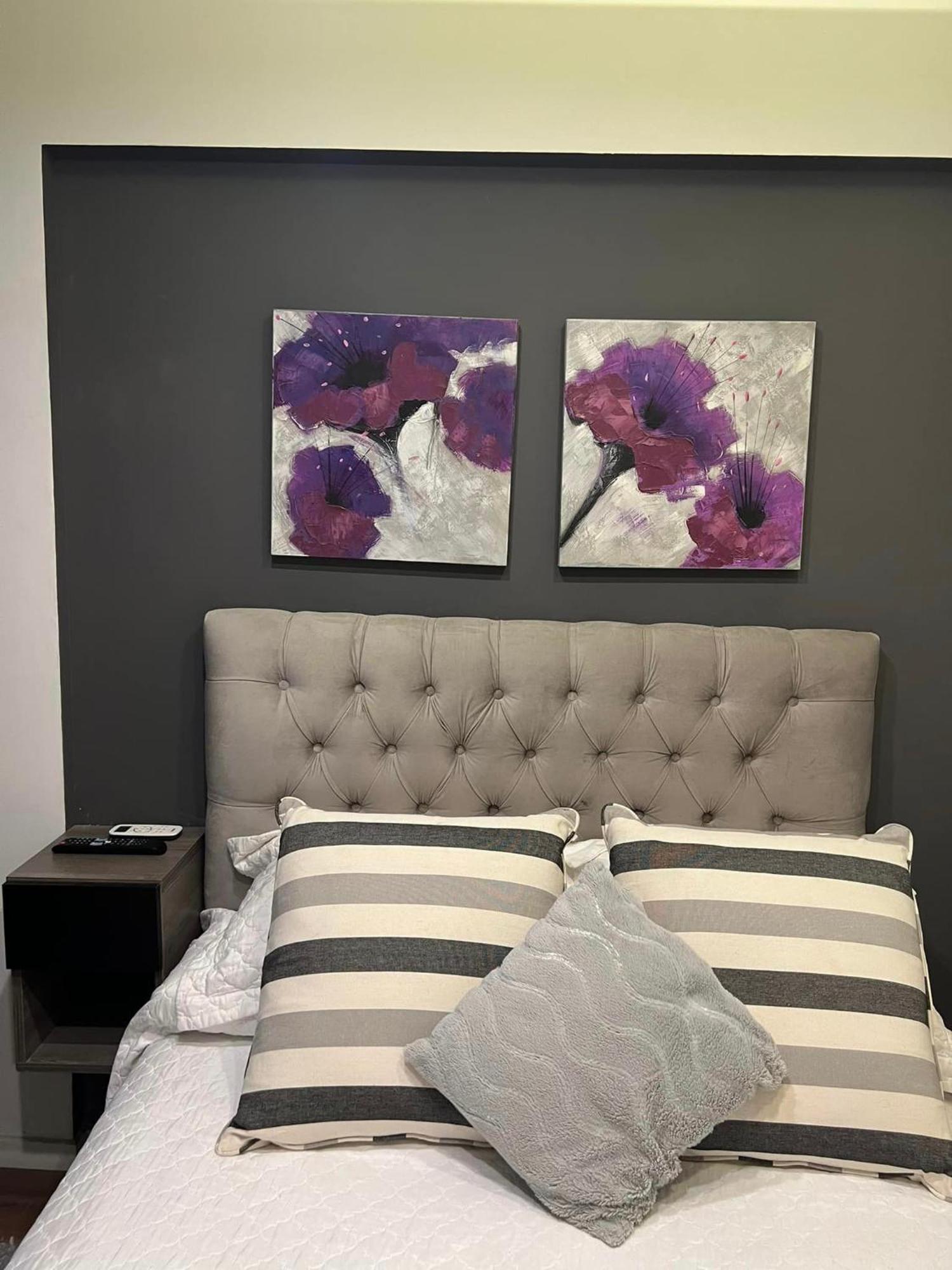 Suite In San Telmo Dormitorio En Suite Con Dos Banos Y Balcon A La Calle Buenos Aires Bagian luar foto